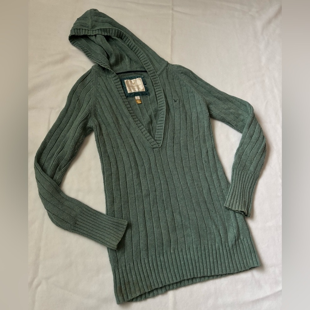 Y2K American Eagle Outfitters V-Neck Green Sweater